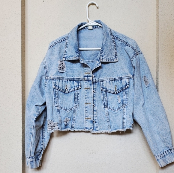 HengSheng Other - HengSheng Distressed Crop Denim Jacket. Size M
